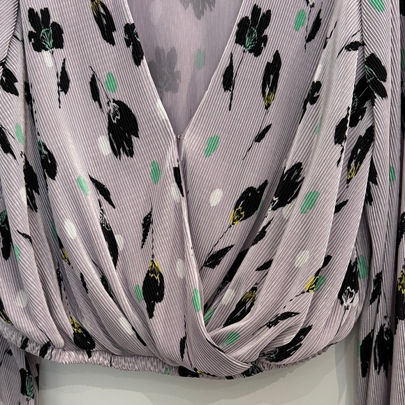 Astr Plisse Floral Wrap Blouse - Picture 4 of 4
